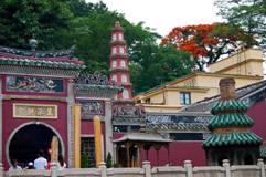 Description: http://damhyul3s75yv.cloudfront.net/photos/2969/original_A%20Ma%20Temple-Macau-HBarrison.jpg?1315444599